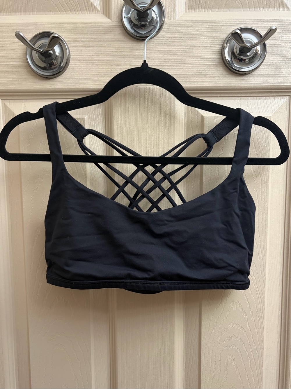 Lululemon Free to be wild sports bra size 12